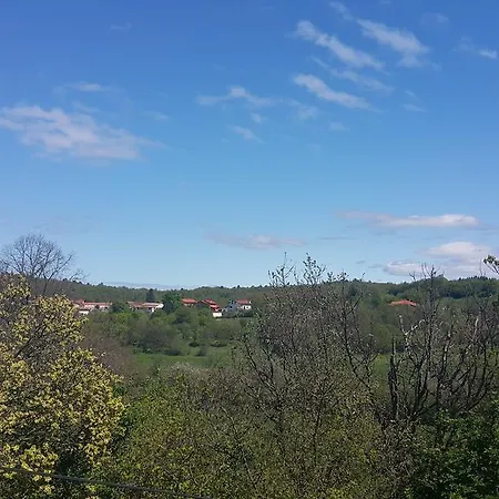 Homestead Vrbin * Divača