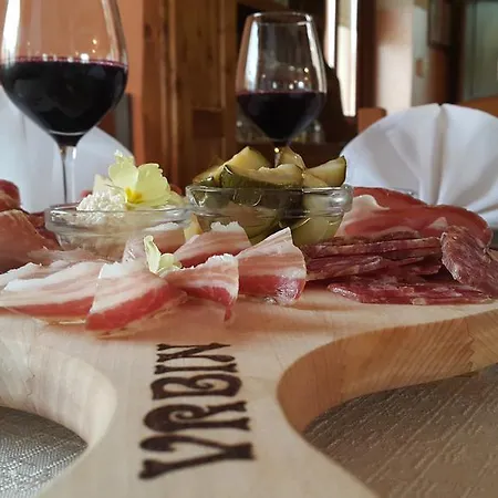 Homestead Vrbin * Divaca