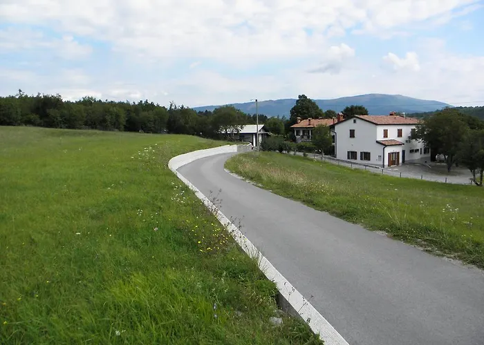 Homestead Vrbin Divača